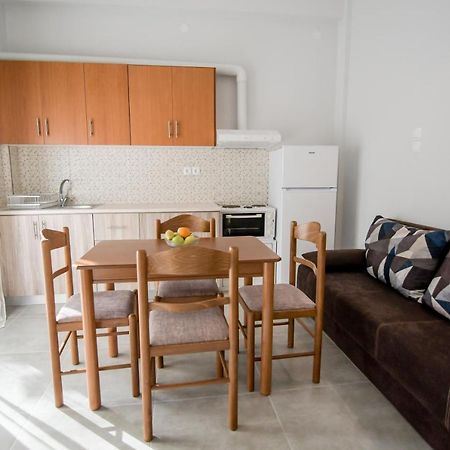 Anna Apartment Preveza Esterno foto