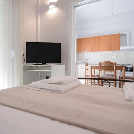 Anna Apartment Preveza Esterno foto