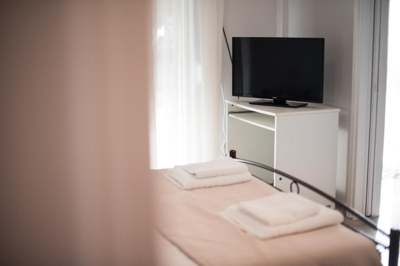 Anna Apartment Preveza Esterno foto