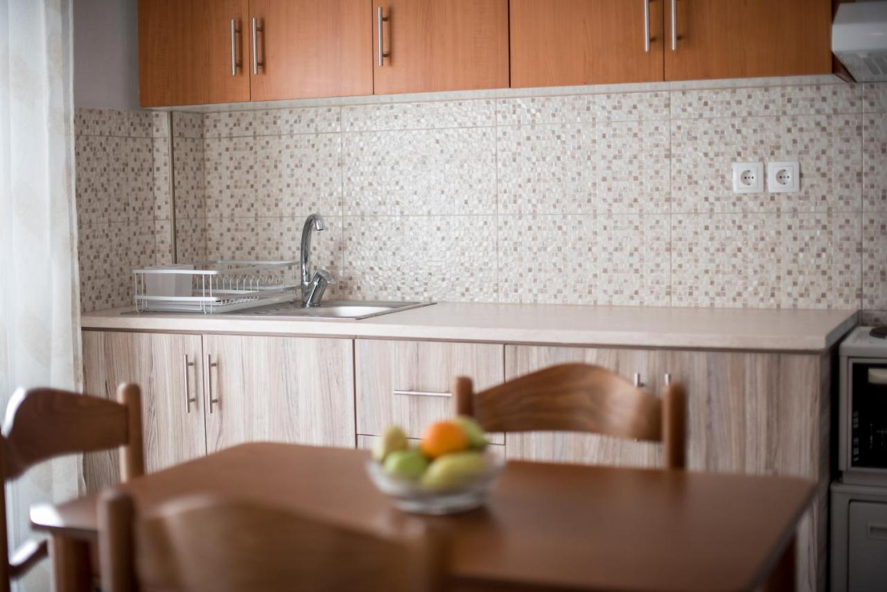 Anna Apartment Preveza Esterno foto